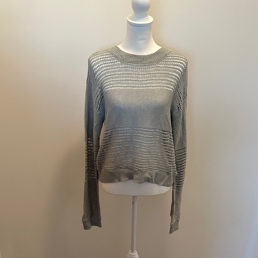 Crescent Women's Light Gray Sweater